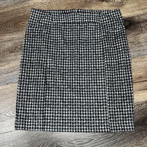 MICHAEL Michael Kors Houndstooth Black & White Pencil Skirt W/ Zip Back & Slit🖤